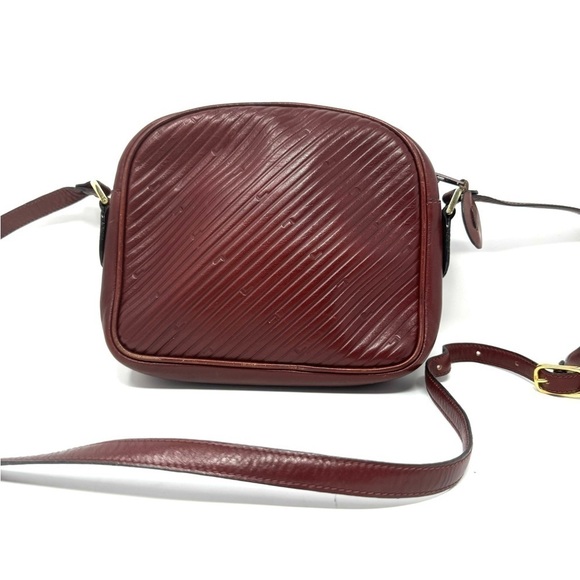 Lancel Vintage Burgundy Leather Crossbody Bag – Boxy Parisian Chic - Picture 5 of 9